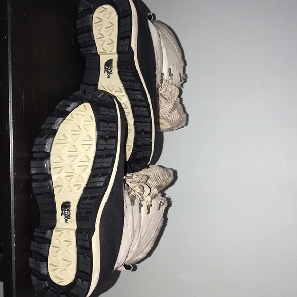 The North Face Boots Size 5.5 - Picture 8 of 8